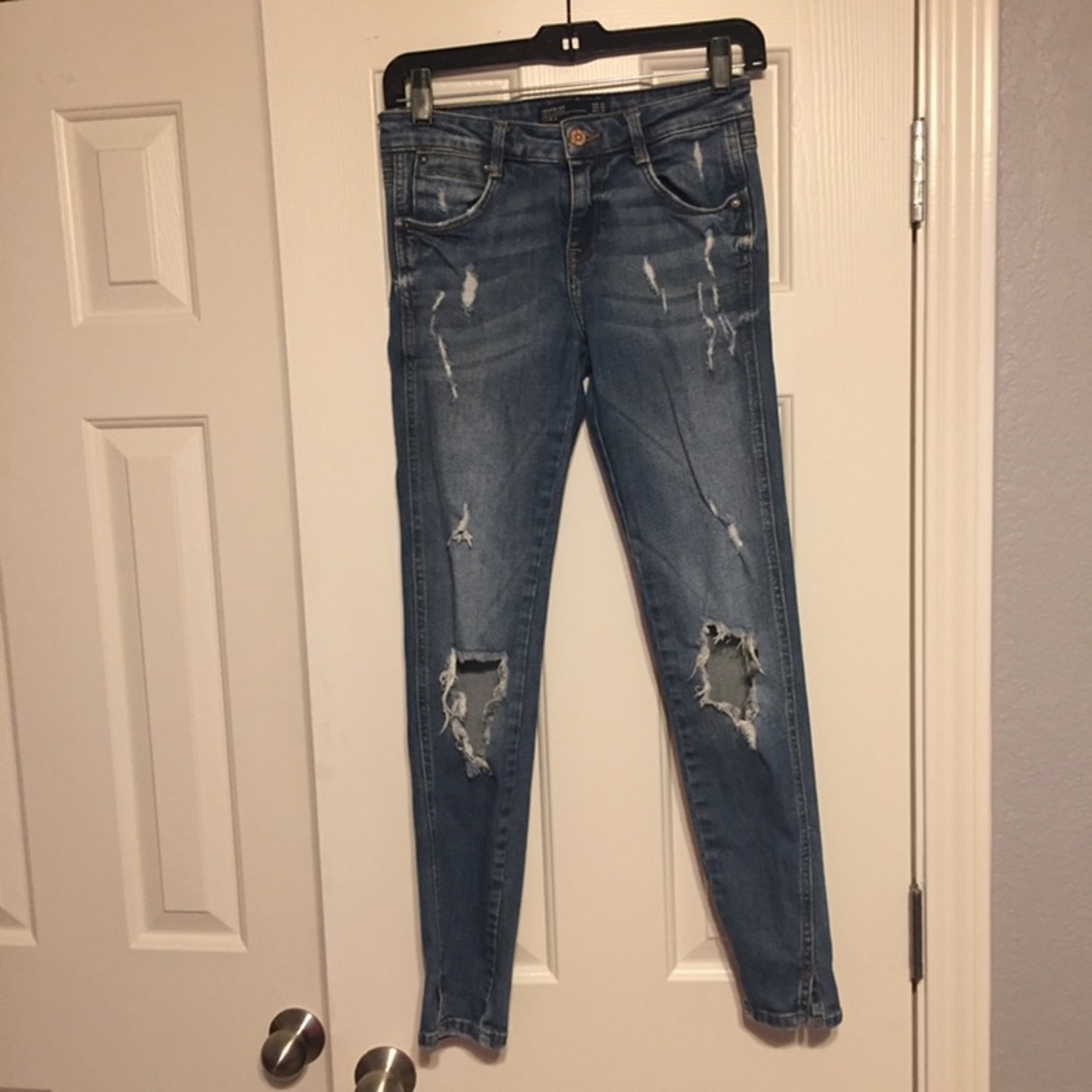 Zara Distressed Jeans